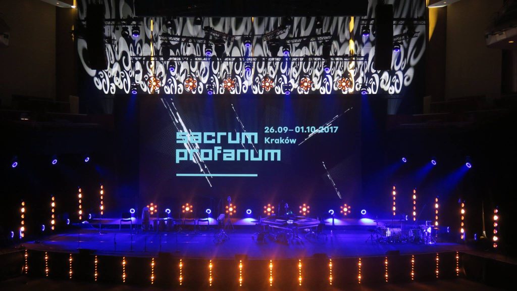 Sacrum Profanum with Portman P1 Retro Lamp and P2 Hexaline