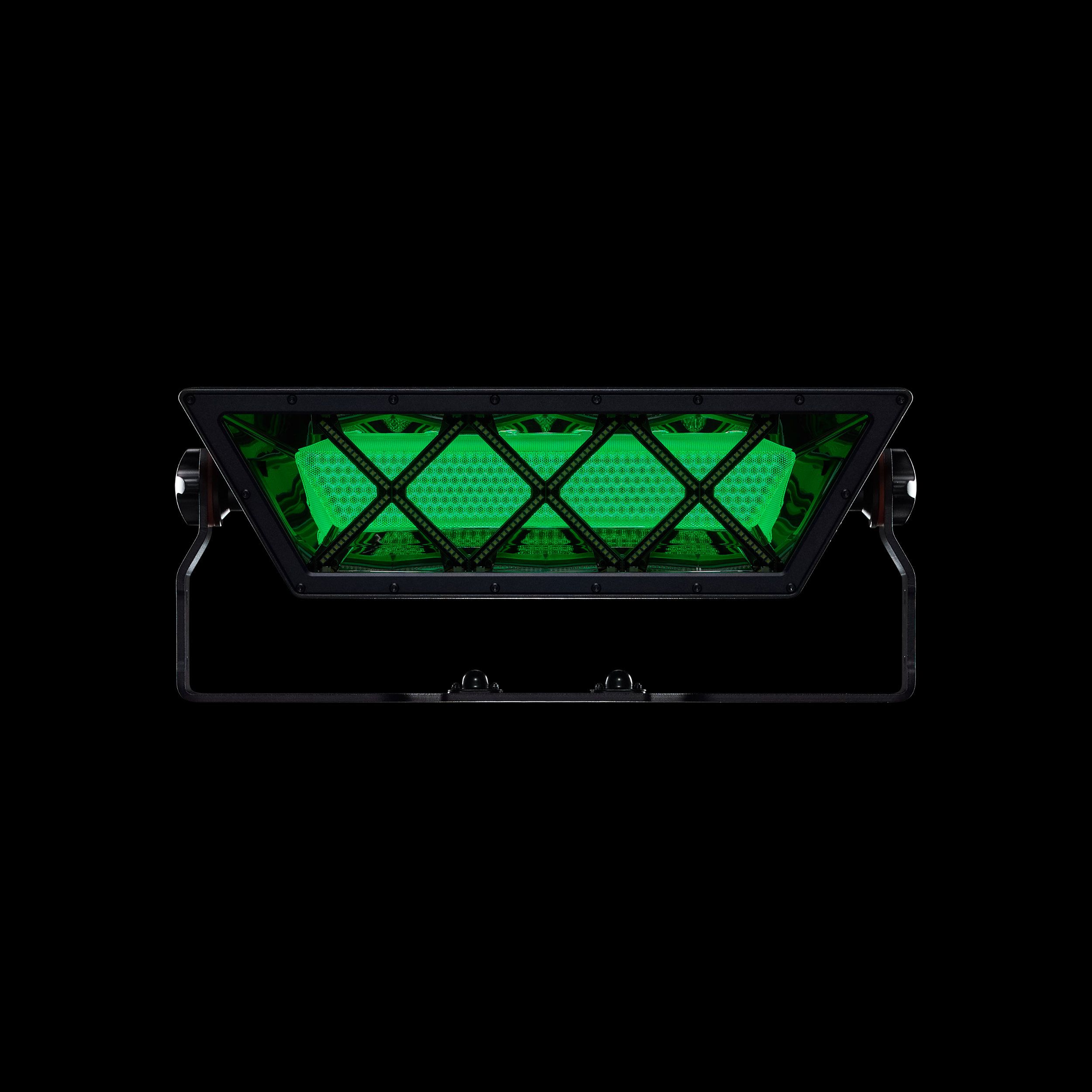 FREAX_front_Green20%_StrobeOff_BlackBg