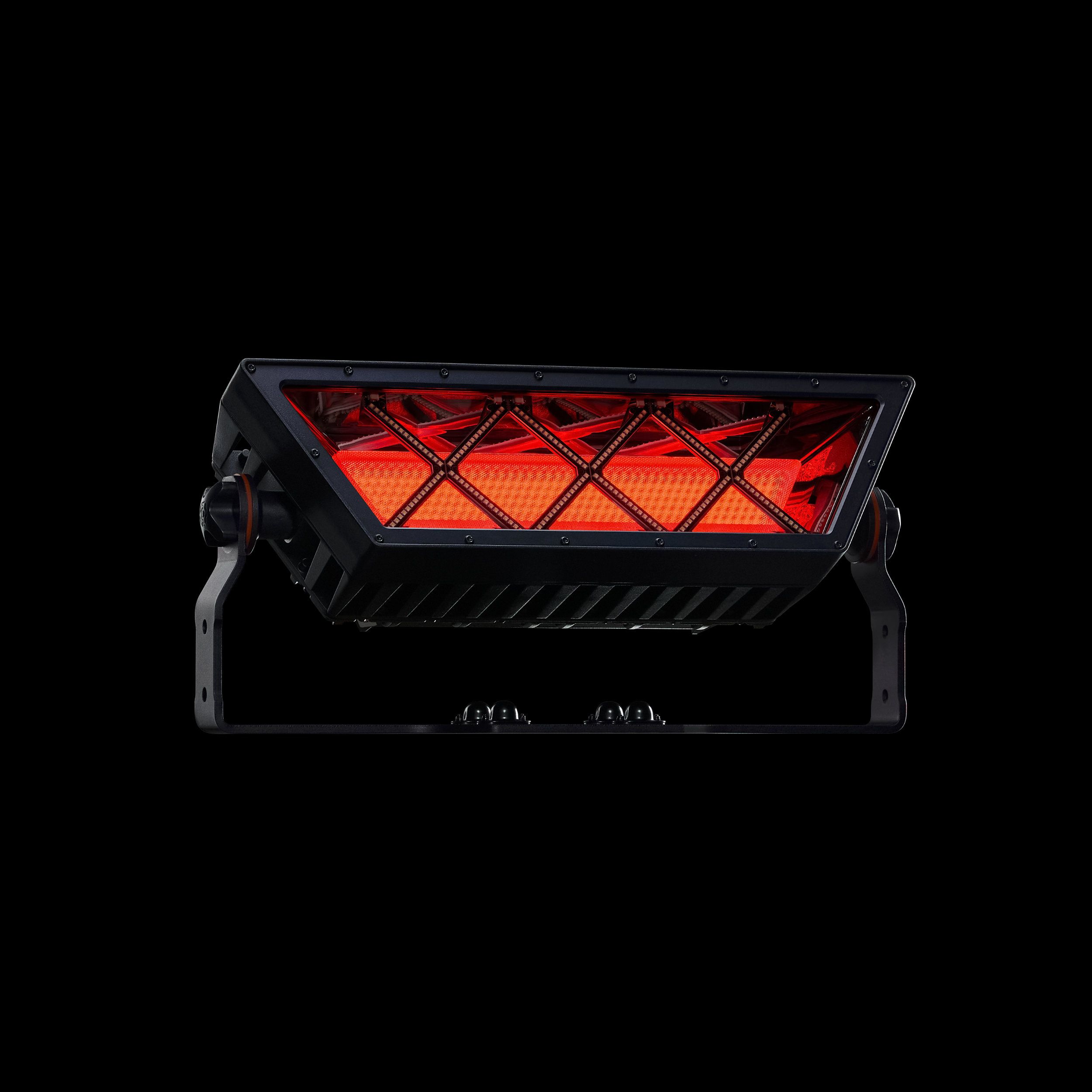 FREAX_hero_Red20%_StrobeOff_BlackBg